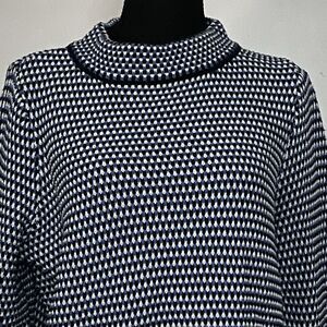 Women’s Navy White Knit Sweater Textured Pattern Long Sleeve‎ Pullover L